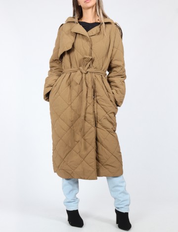 
						Geaca Vero Moda, maro