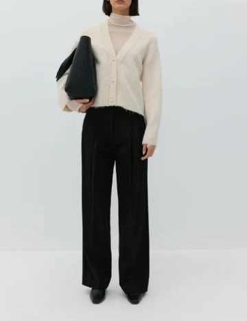 Cardigan Reserved, crem