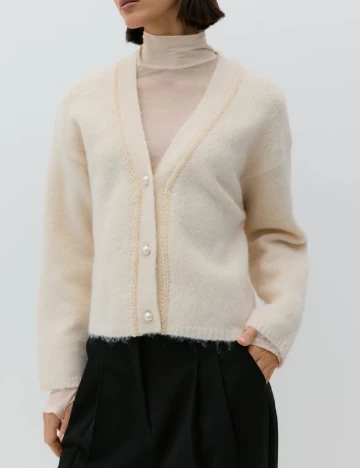 Cardigan Reserved, crem