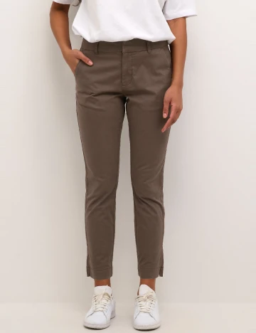 Pantaloni Kaffe, maro