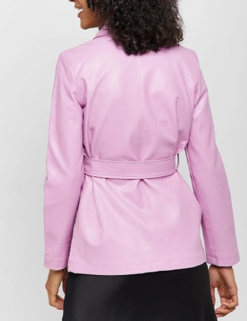 Jacheta Miss Selfridge, roz