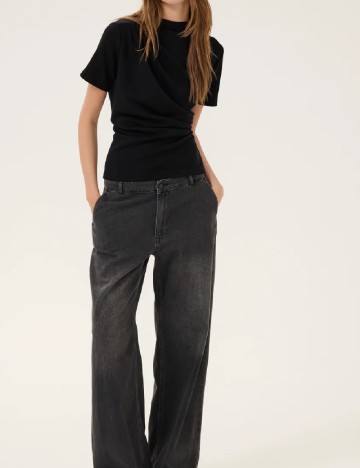 
						Bluza My Essential Wardrobe, negru
