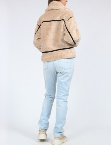 Jacheta Zara, crem