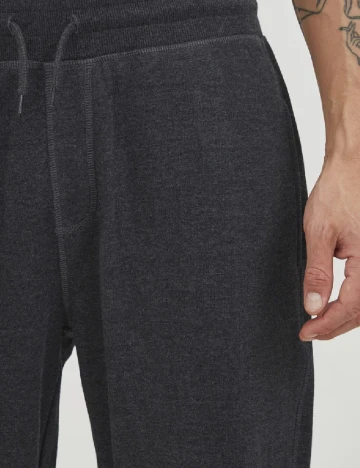 Pantaloni 11 Project, gri