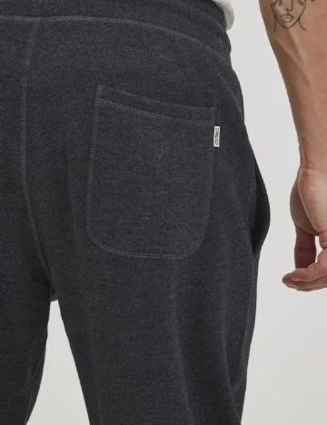 Pantaloni 11 Project, gri