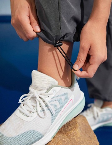 Pantaloni SHEIN, gri