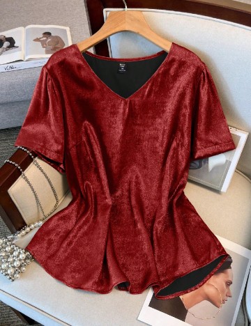 
						Bluza SHEIN CURVE, rosu
