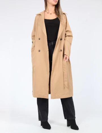 Trench Stradivarius, maro
