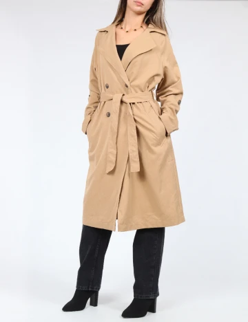 Trench Stradivarius, maro