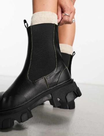 Ghete Public Desire, negru