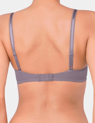 Sutien Triumph, mov