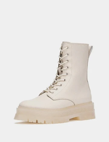 Ghete Stradivarius, crem Crem