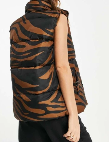 Vesta Never Fully Dressed, negru/maro Maro