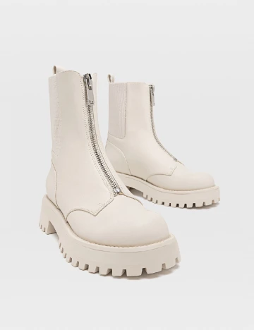 Ghete Stradivarius, crem