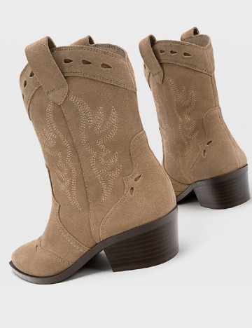 Ciocate Stradivarius, maro