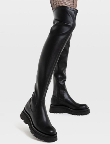 
						Cizme Stradivarius, negru