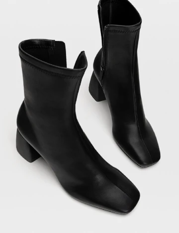 Botine Stradivarius, negru