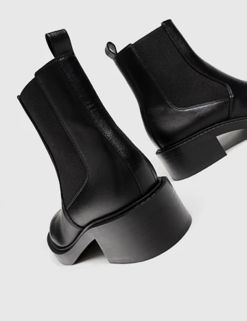 Ghete Stradivarius, negru