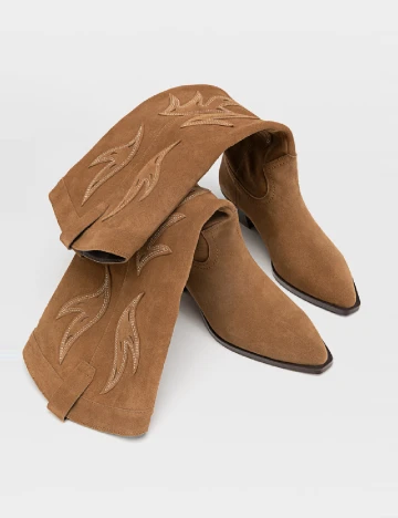 Cizme Stradivarius, maro