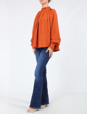 Bluza SHEIN, caramiziu Maro