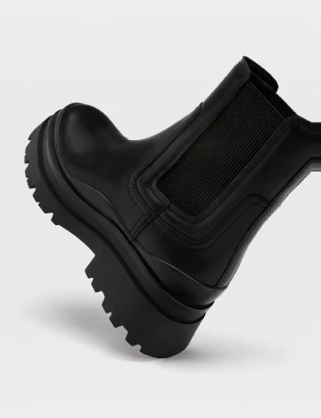Ghete Stradivarius, negru Negru