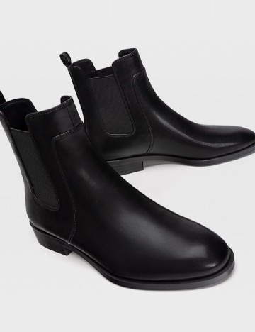 
						Ghete Stradivarius, negru