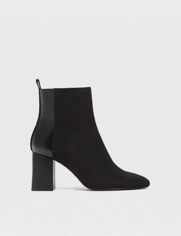 
						Botine Stradivarius, negru