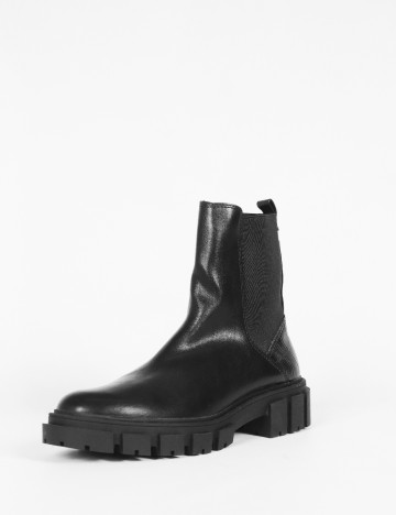 Ghete Stradivarius, negru