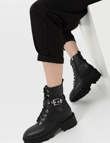 Ghete Stradivarius, negru Negru