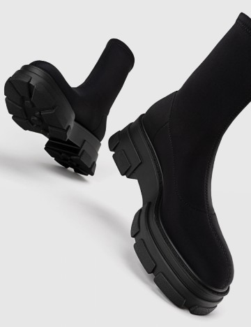 Ghete Stradivarius, negru