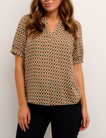 
						Bluza Kaffe, maro