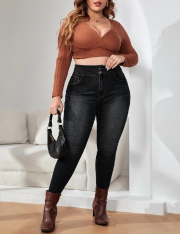 
						Blugi SHEIN CURVE, negru
