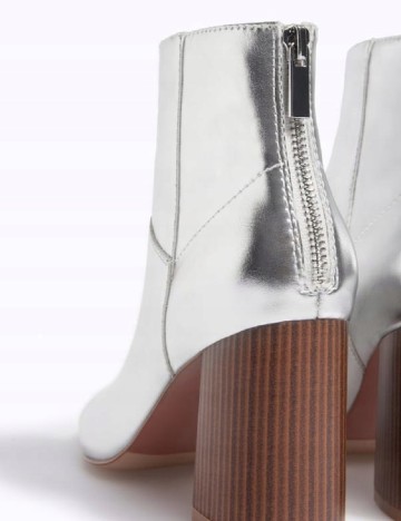 Botine Stradivarius, argintiu