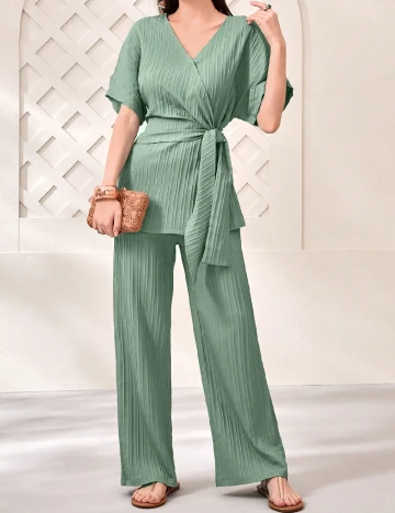 Compleu SHEIN, verde deschis Verde
