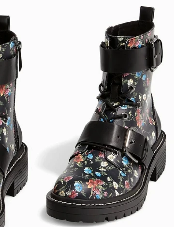 Ghete Stradivarius, floral print Floral print