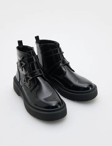 Ghete Reserved, negru Negru