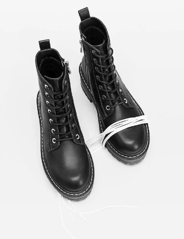 Ghete Stradivarius, negru