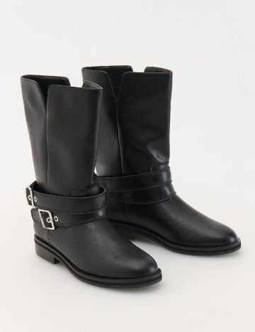 Ghete Reserved, negru