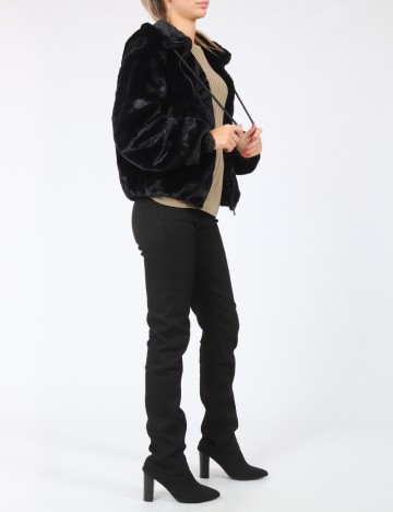 Jacheta Stradivarius, negru