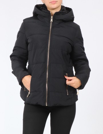 
						Geaca Zara, negru