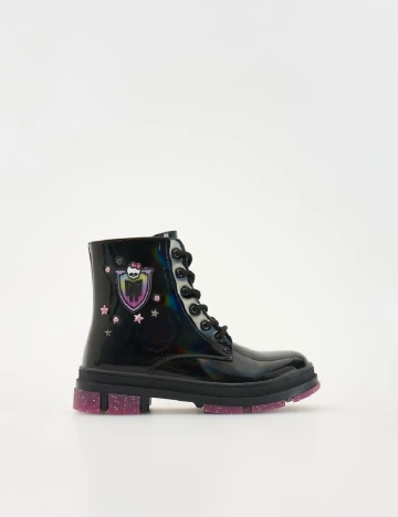 Ghete Reserved, negru Negru