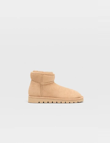 Ghete Stradivarius, crem