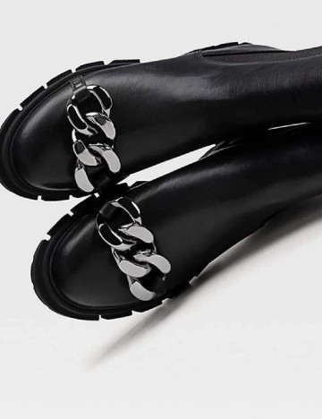 Ghete Stradivarius, negru