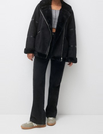 
						Jacheta Pull&Bear, negru