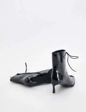 Botine Reserved, negru Negru
