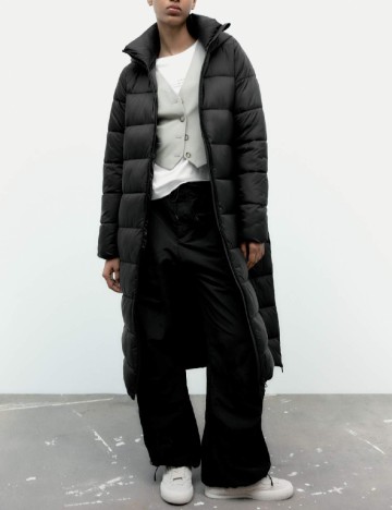 
						Geaca Zara, negru