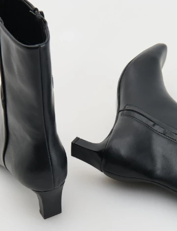 Botine Reserved, negru