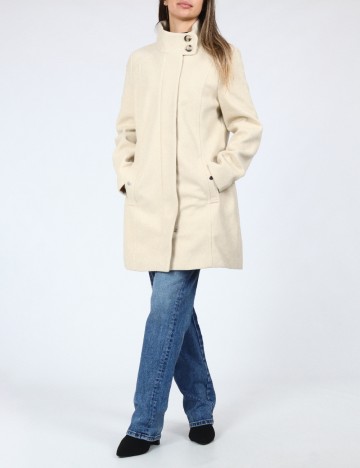 
						Palton Vero Moda, crem