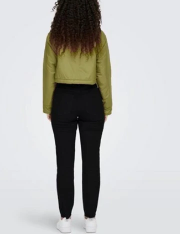 Jacheta Only, kaki Verde