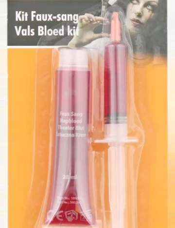 Set Seringa si Sange artificial pentru Halloween Goodmark Europe, rosu Rosu